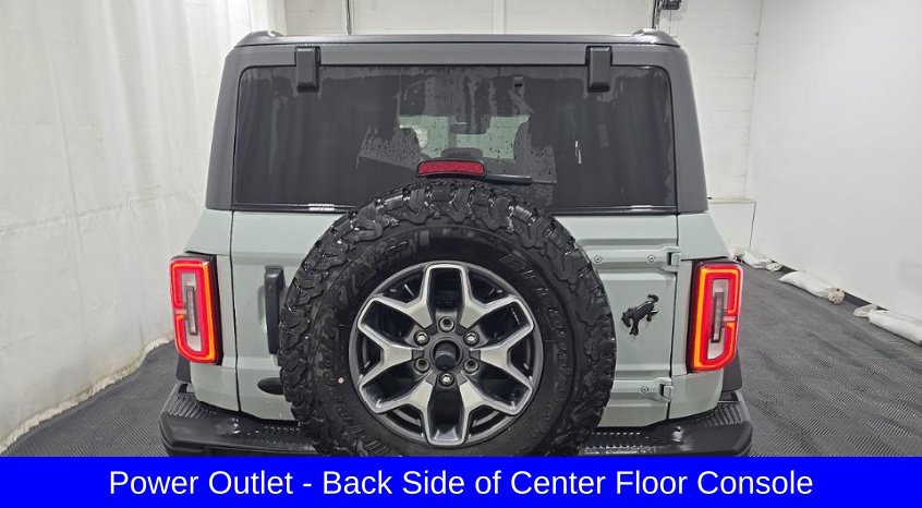 Certified 2023 Ford Bronco Badlands AWD/4WD image 16