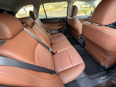 Used 2019 Subaru Outback 2.5i Touring w/ Popular Package #3A image 14