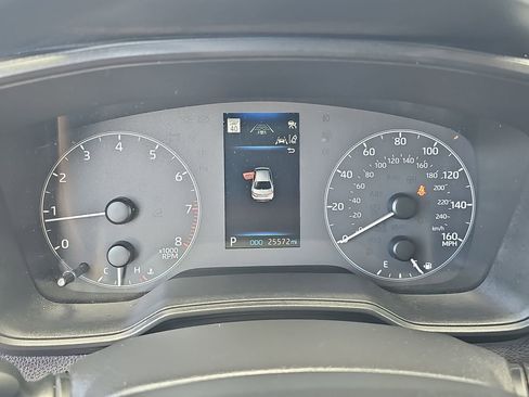 Used 2025 Toyota Corolla LE FWD image 18