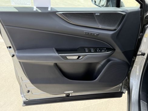 Used 2025 Lexus NX 350h AWD w/ Accessory Package (2T) image 17