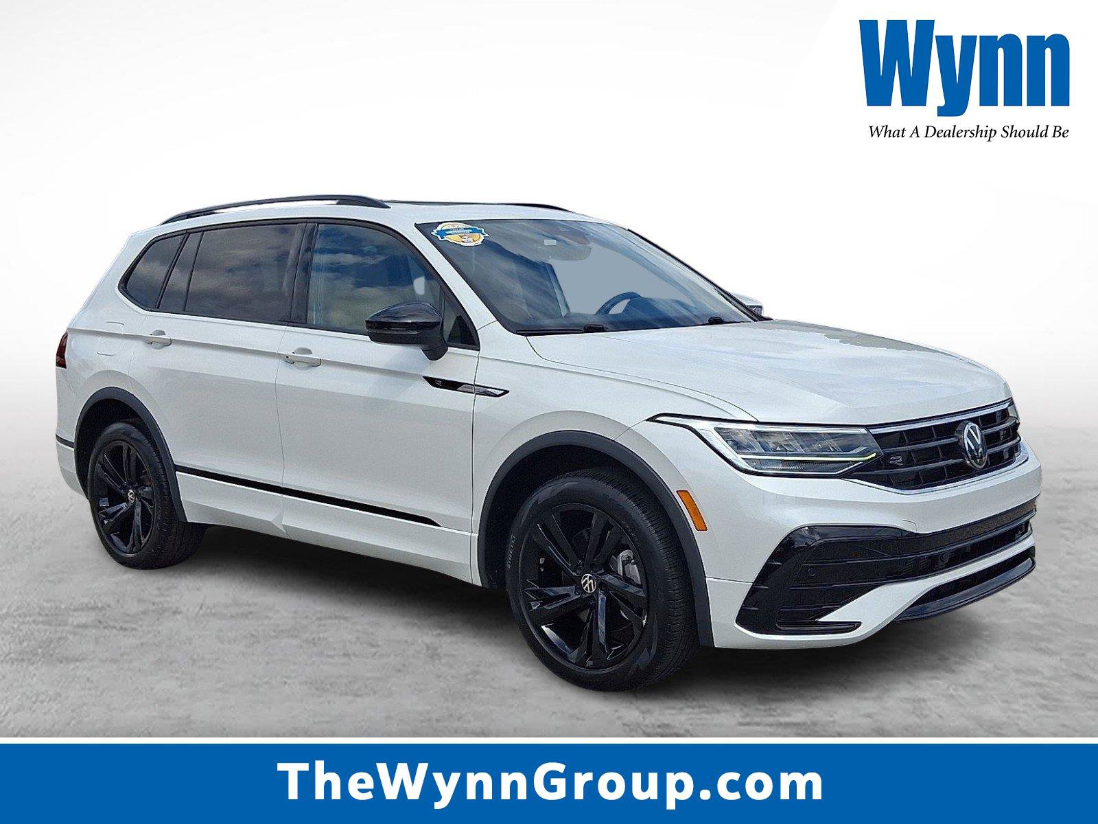 Certified 2023 Volkswagen Tiguan SE R-Line FWD image 1