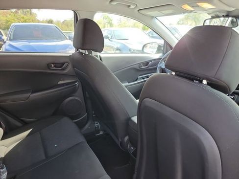 Used 2023 Hyundai Kona SEL image 28