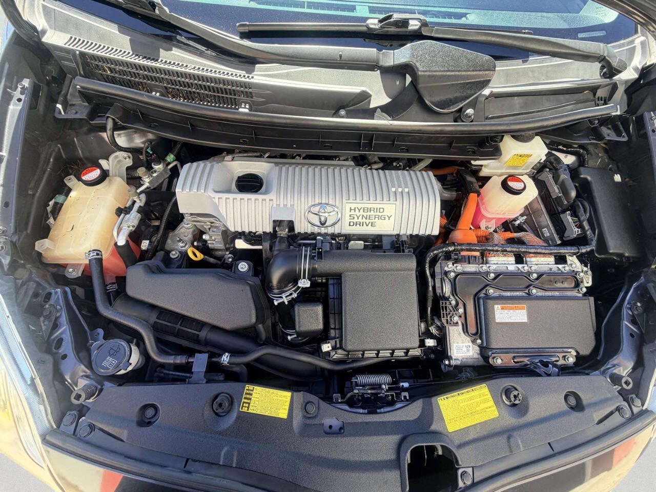 Used 2014 Toyota Prius Two FWD image 13