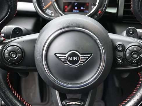 Used 2019 MINI Cooper S FWD image 18