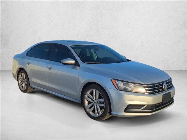 Used 2019 Volkswagen Passat 2.0T Wolfsburg FWD image 3
