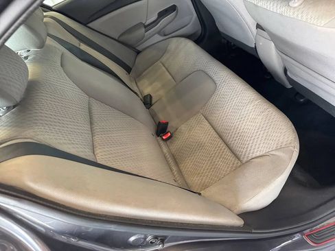 Used 2015 Honda Civic LX image 32