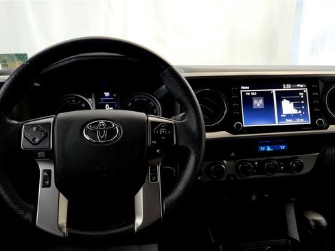 Used 2023 Toyota Tacoma SR5 AWD/4WD image 27