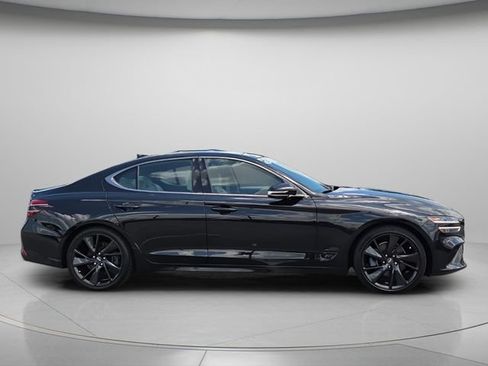 Used 2023 Genesis G70 2.0T w/ Sport Prestige Package RWD image 9