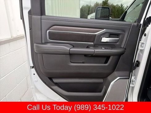 New 2026 RAM 2500 Laramie AWD/4WD image 40