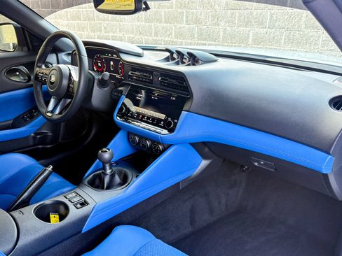 Used 2024 Nissan Z Performance w/ Floor Mat Package RWD image 26