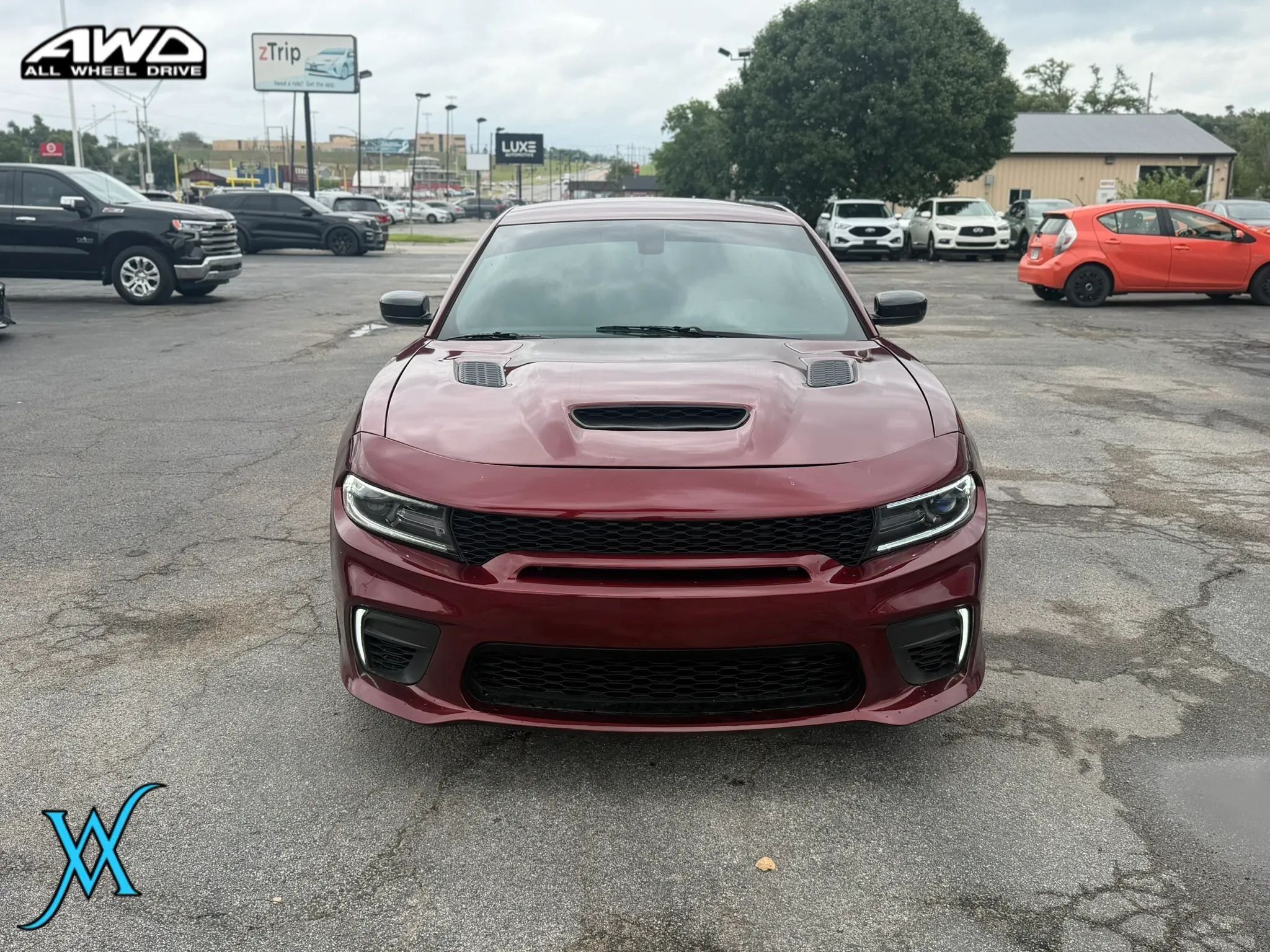 Used 2021 Dodge Charger SXT w/ Blacktop Package RWD image 2
