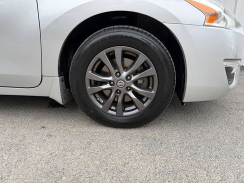 Used 2015 Nissan Altima 2.5 S w/ Special Edition Package FWD image 33