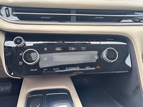 Used 2023 INFINITI QX60 Luxe w/ Cargo Package AWD/4WD image 28