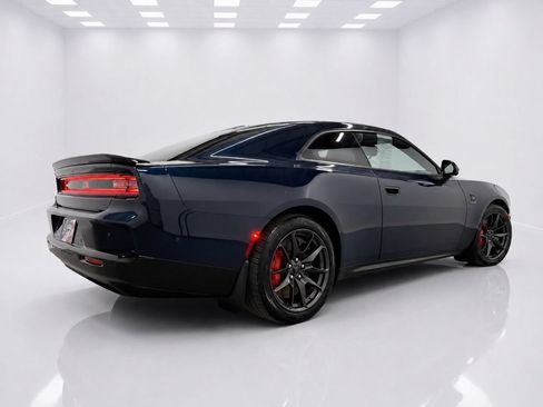 Used 2024 Dodge Charger Daytona Scat Pack w/ Plus Group AWD/4WD image 9