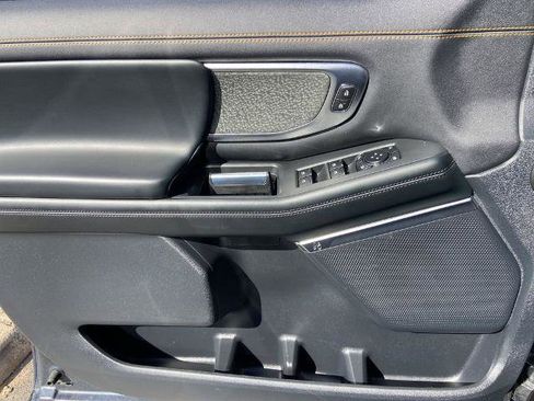 Used 2025 Ford Expedition Tremor image 19