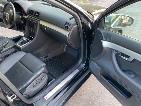 Used 2008 Audi RS 4 Sedan AWD/4WD image 12