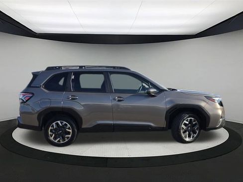 Certified 2025 Subaru Forester Premium w/ Convenience Package #1 image 8