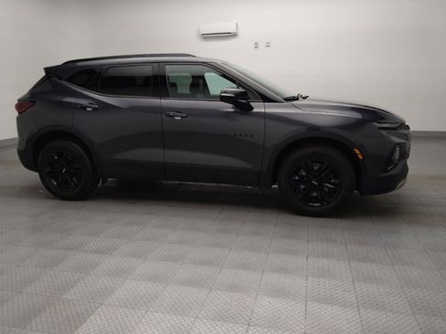 Used 2021 Chevrolet Blazer LT w/ Sound & Technology Package FWD image 11