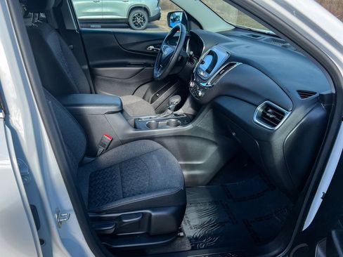 Certified 2024 Chevrolet Equinox LT AWD/4WD image 10