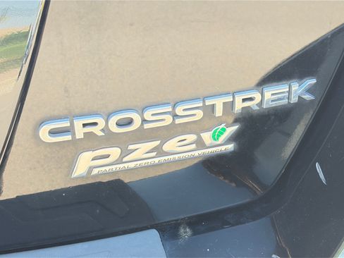 Used 2016 Subaru Crosstrek 2.0i Premium AWD/4WD image 29