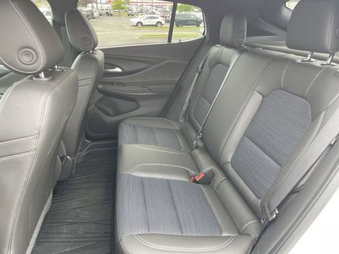 Used 2024 Buick Envista Preferred w/ Convenience I Package FWD image 21