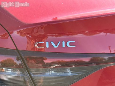 Certified 2025 Honda Civic Sport image 8
