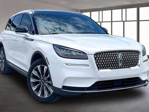 Used 2022 Lincoln Corsair Reserve w/ Elements Package FWD image 3