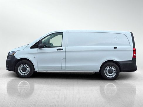 Used 2021 Mercedes-Benz Metris image 7