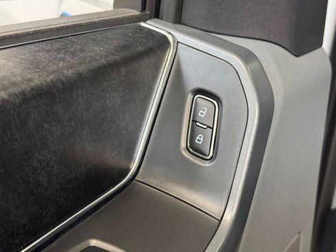 Used 2024 Ford F150 Lightning Flash image 44