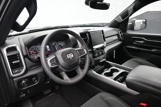 Used 2025 RAM 1500 Big Horn AWD/4WD image 15