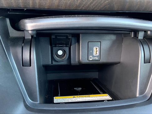 Used 2019 Honda Accord Touring image 32