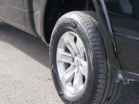 Used 2022 RAM 1500 Laramie image 10