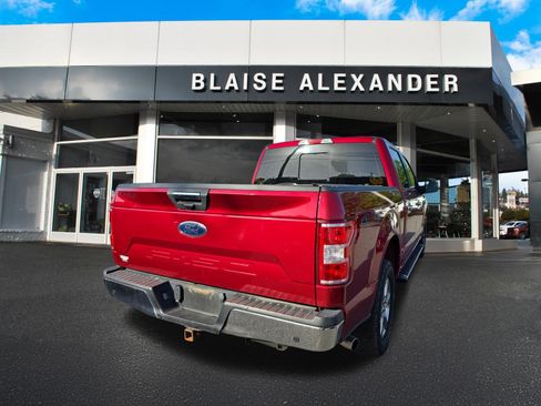 Used 2018 Ford F150 XLT w/ Equipment Group 302A Luxury AWD/4WD image 3