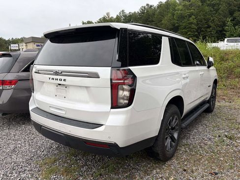 Used 2022 Chevrolet Tahoe Z71 w/ Luxury Package AWD/4WD image 11