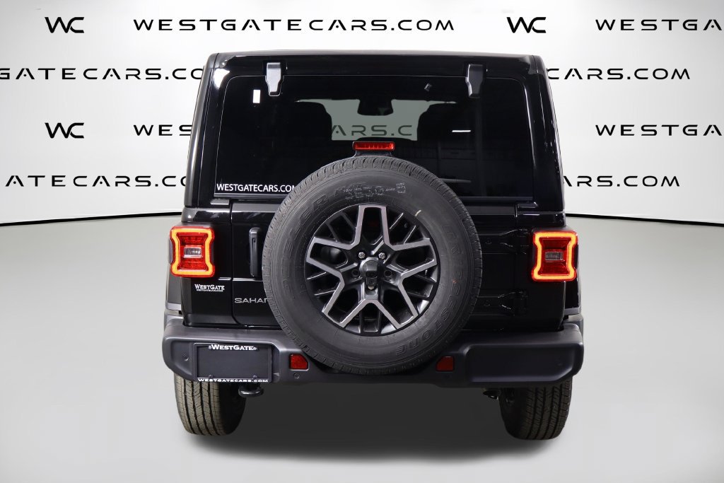 New 2027 Jeep Wrangler Unlimited Sahara AWD/4WD image 4