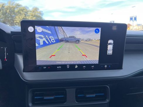 New 2026 Ford Maverick Lobo AWD/4WD image 21