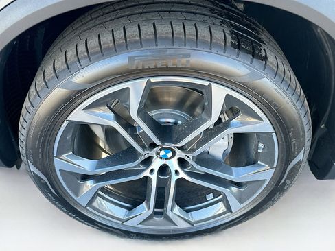 New 2026 BMW X5 sDrive40i w/ Premium Package image 26