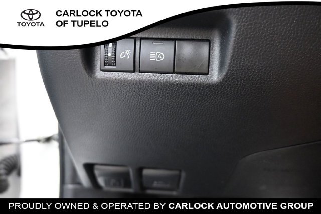 Used 2024 Toyota RAV4 XLE FWD image 14