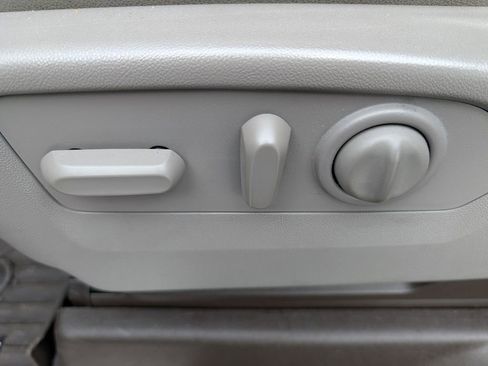 Used 2020 Chevrolet Silverado 1500 RST image 16