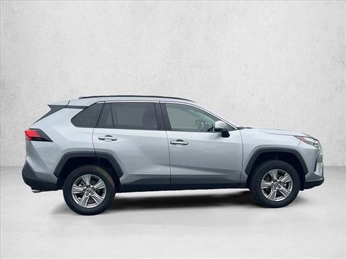 Certified 2025 Toyota RAV4 XLE FWD image 4