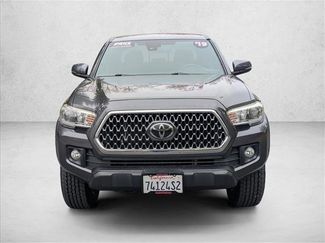 Used 2019 Toyota Tacoma TRD Off-Road video 2