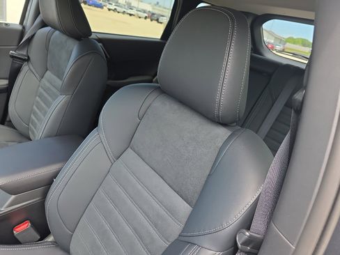 New 2026 Nissan Rogue SL AWD/4WD image 15