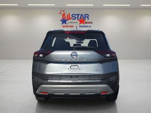 Used 2021 Nissan Rogue SL image 6