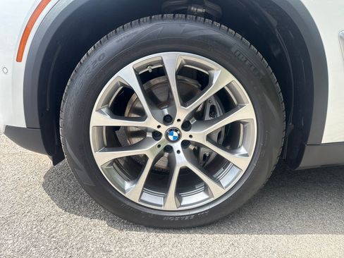 New 2026 BMW X5 xDrive40i AWD/4WD image 9
