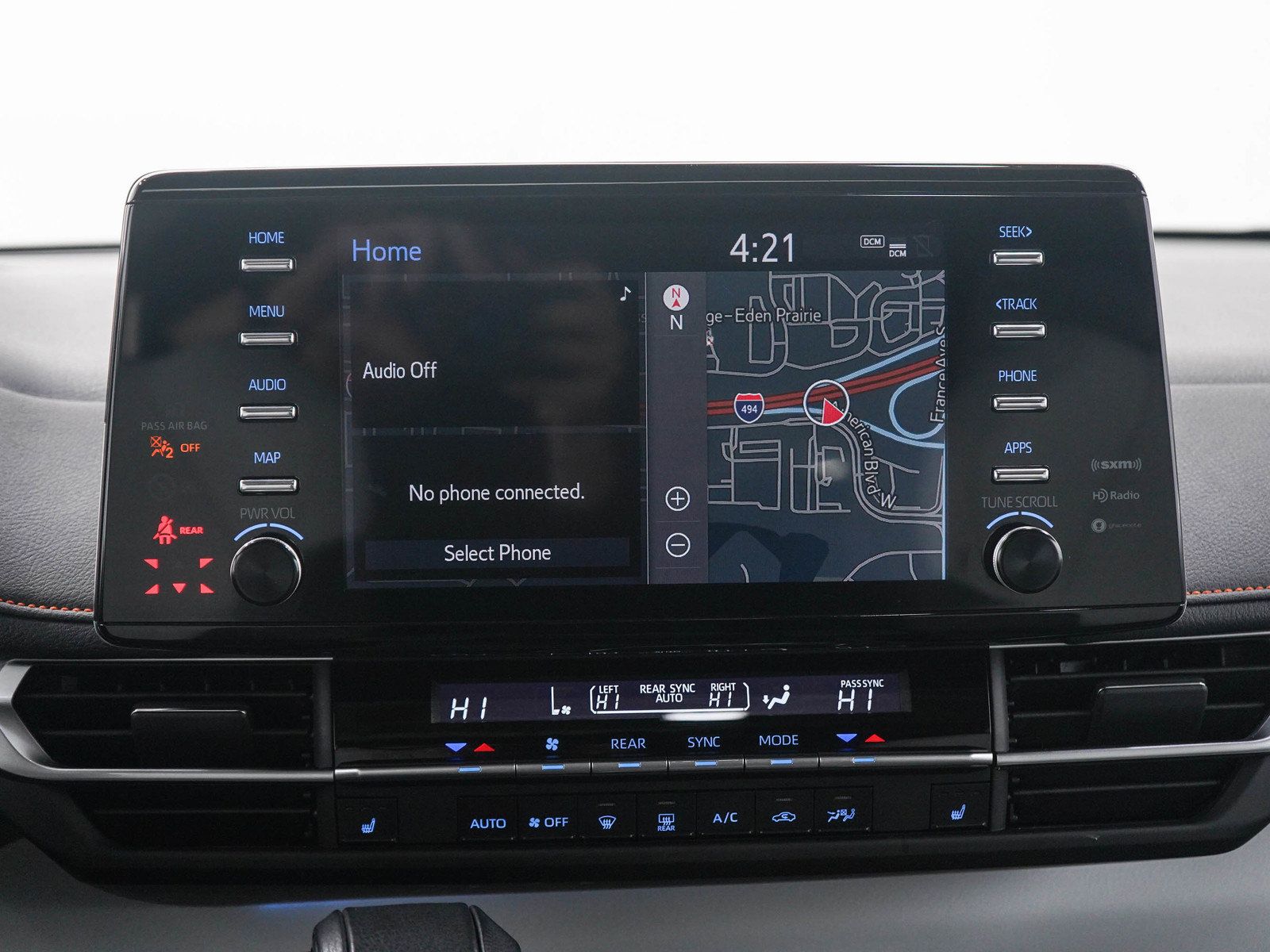 Used 2024 Toyota Sienna XSE AWD/4WD image 19