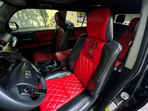 Used 2021 Toyota 4Runner Nightshade image 11