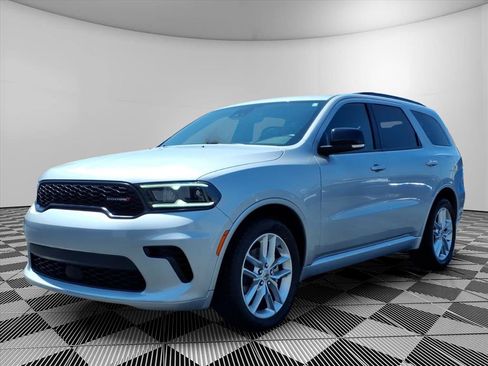Certified 2024 Dodge Durango GT RWD image 23