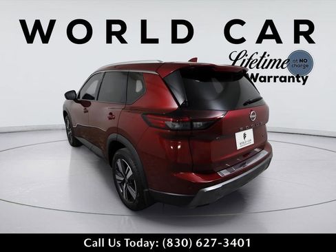 Used 2024 Nissan Rogue SL w/ SL Premium Package FWD image 5