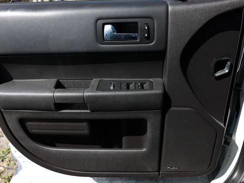 Used 2014 Ford Flex SE FWD image 38