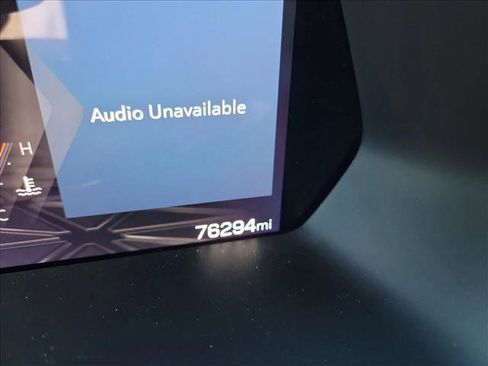 Used 2023 GMC Canyon Denali image 21